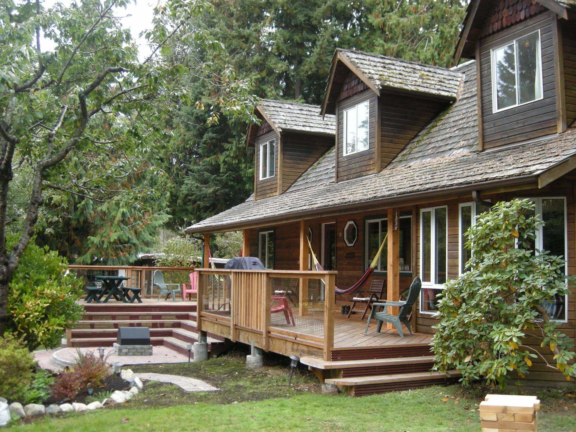 Up The Creek Backpacker'S Lodge Roberts Creek Eksteriør bilde